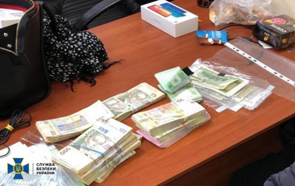 В Киеве блокировали работу сети подпольных обменников криптовалюты