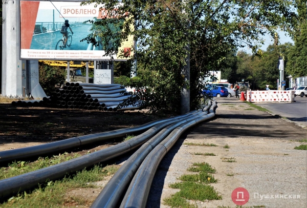 На Люстдорфской уже установили светофоры для реверсивного движения: сколько это продлится. Фото