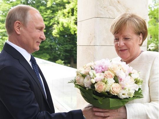 «Російське вторгнення в Україну „обнулило“ ціле покоління німецьких політиків», — іноземні ЗМІ