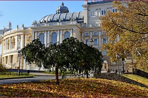 Золотой октябрь в Одессе: смотри, как это красиво (фото)