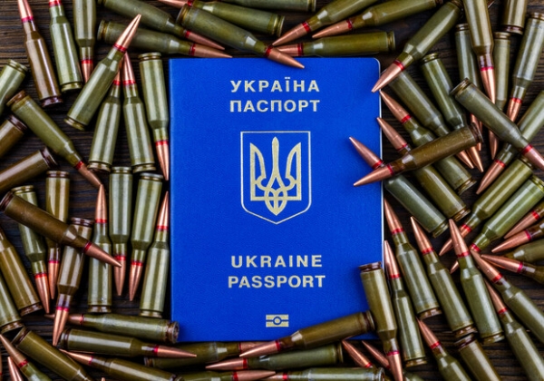 Кто может проверять документы гражданских и военных: инструкция
