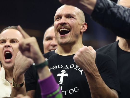 Усик назвав свого наступного суперника і точну кількість боїв до відходу з боксу
