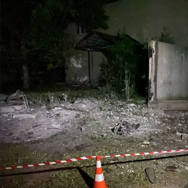 Атака на Україну: окупанти били по інфраструктурі та житлових кварталах, є загиблі та постраждалі
